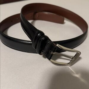 Roundtree & Yorke Full Grain Cowhide Black Leather Belt Mens 38 silver buckle